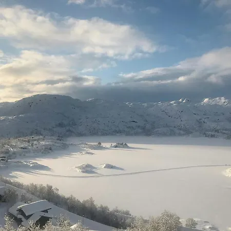 펜션 Bright And Modern Cabin, With Great Mountain View *