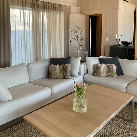 別荘 Bright And Modern Cabin, With Great Mountain View *